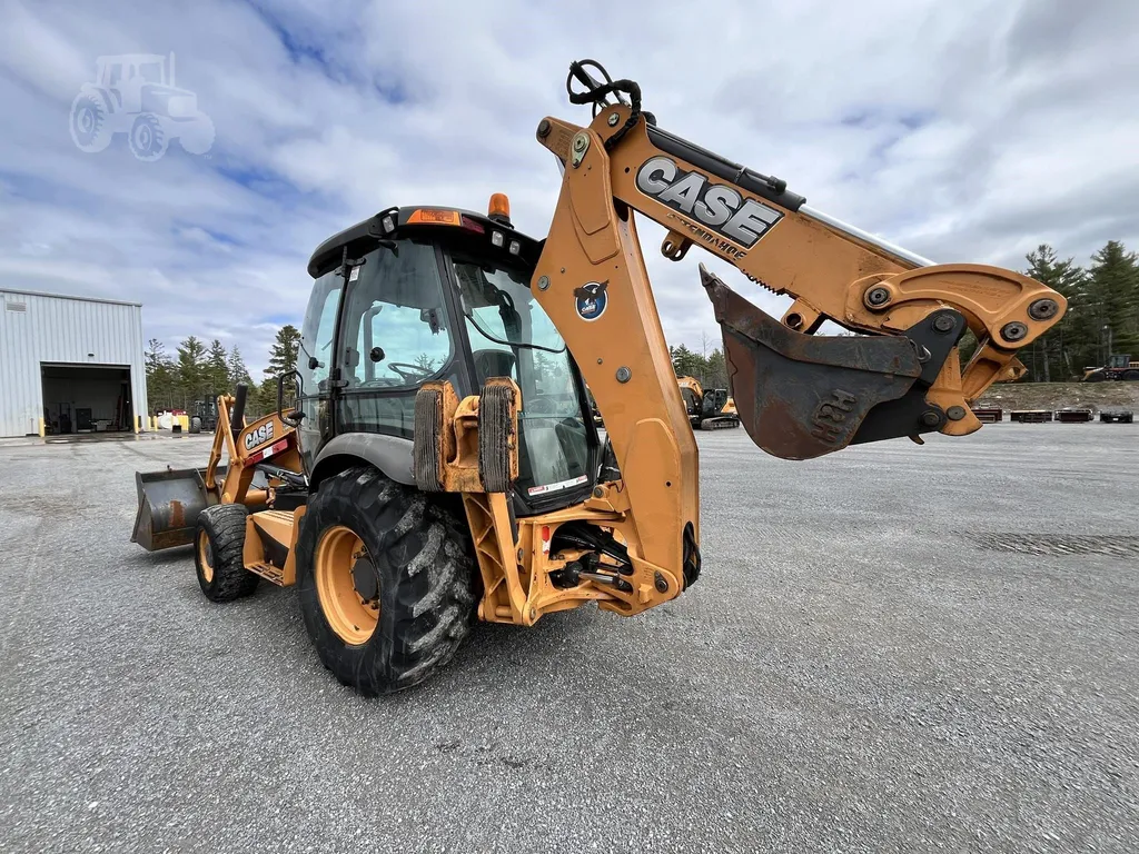 2015 Case 580SN