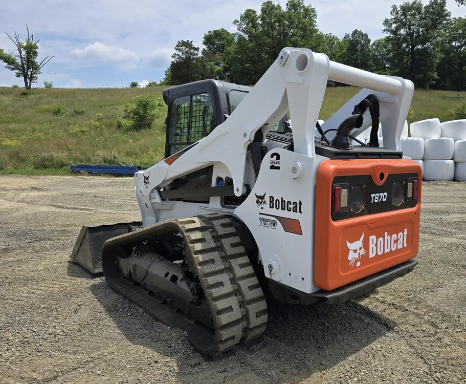2017 Bobcat T870