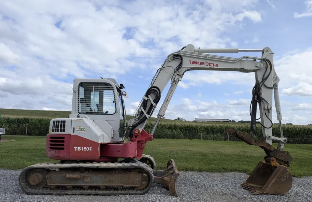2012 Takeuchi TB180FR